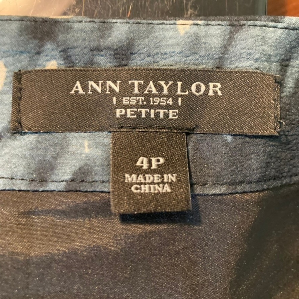 Ann Taylor Petite Women's 4P Blue Silk Ruffle Mini Skirt Tie Dye Watercolor - Picture 7 of 13